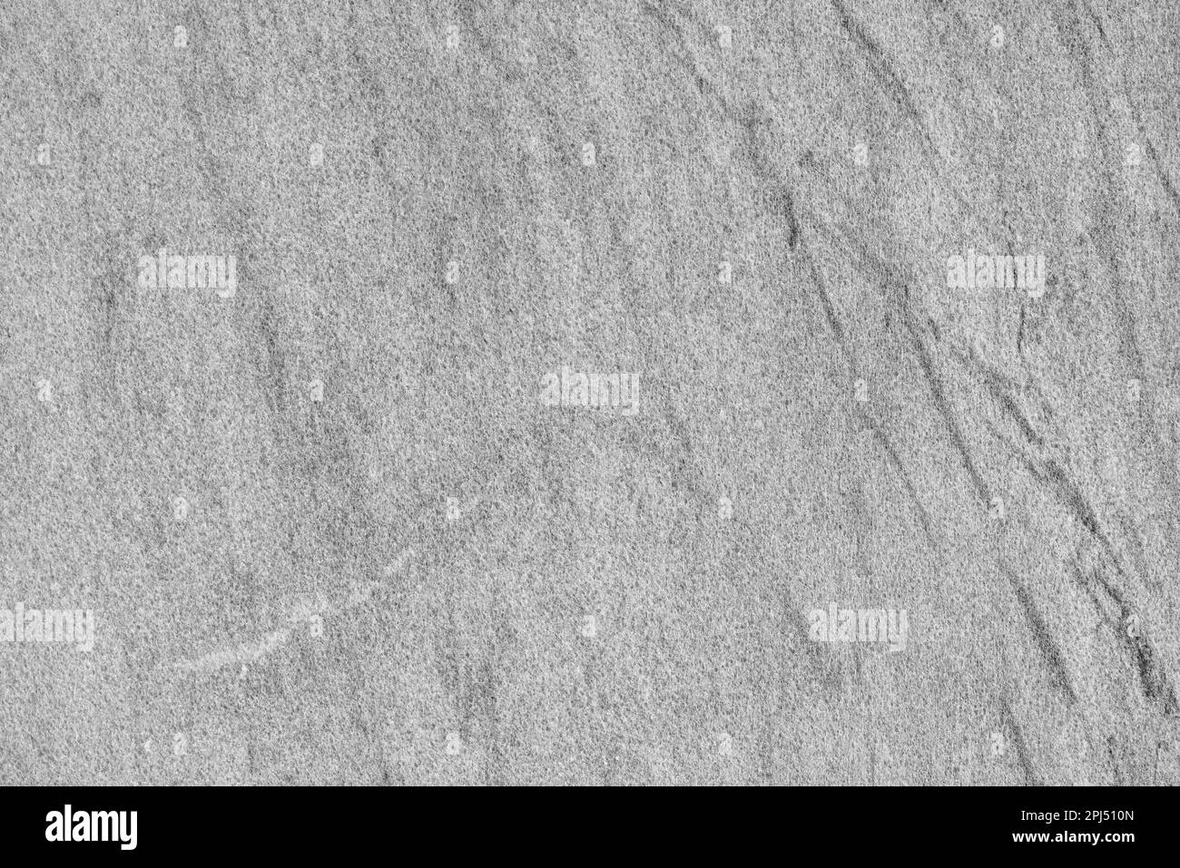 Texture di piastrelle di marmo grigio con graffi. Sfondo astratto per il design. Foto Stock