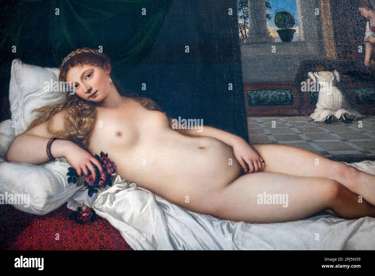 La "Venere di Urbino" di Tiziano (1534) in mostra alla Galleria degli Uffizi, Firenze Foto Stock