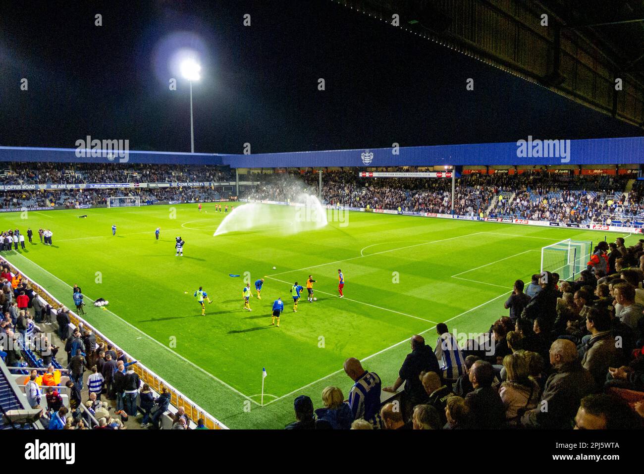 Londra, 18th 2013 settembre: Queens Park Rangers / Brighton e Hove Albion a Loftus Road Foto Stock