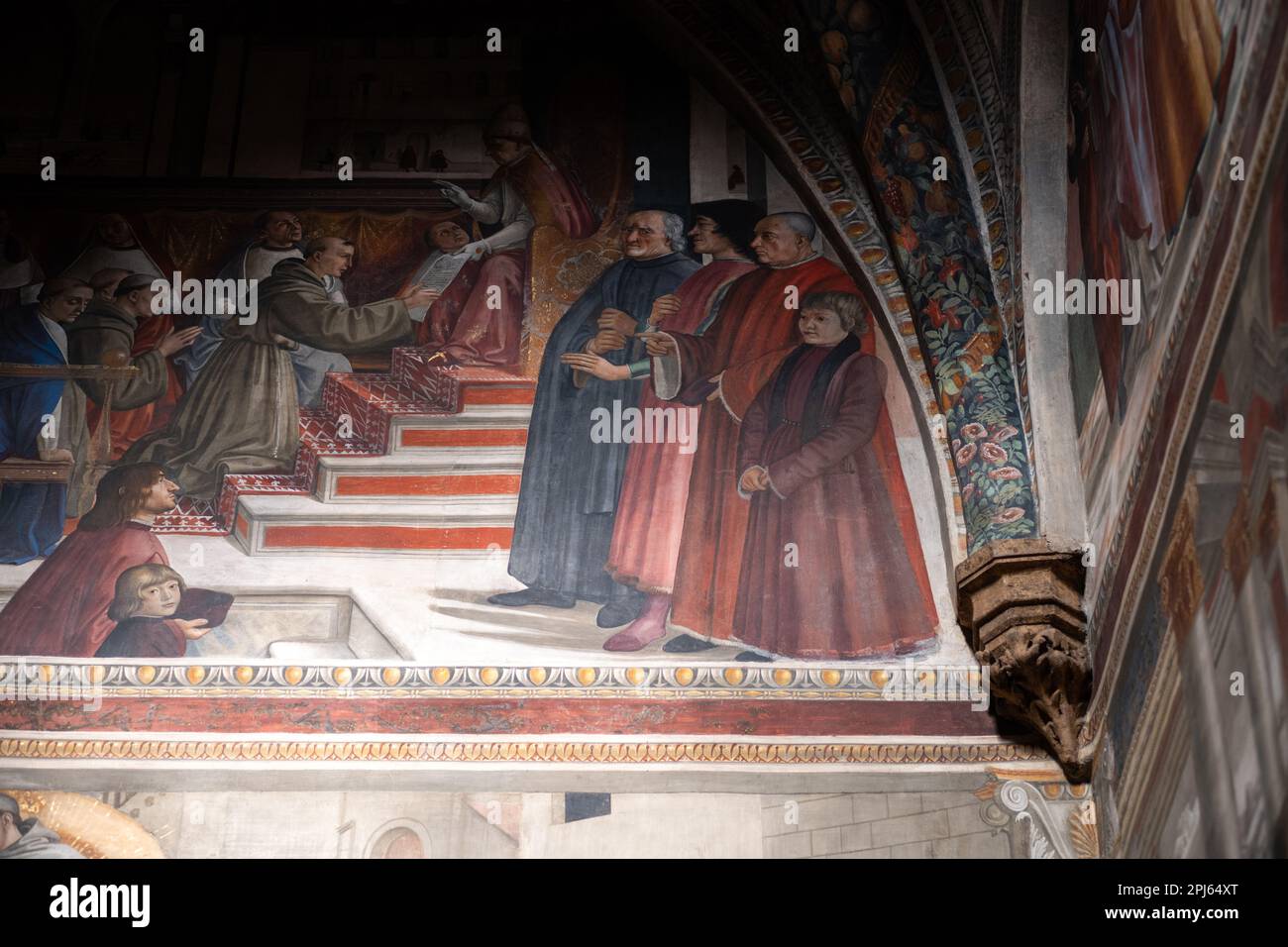 Gli affreschi del Ghirlandaio, la cappella di Sassetti, la chiesa di Santa Trinita, Firenze. Solo ritratto conosciuto di Lorenzo il magnifico dipinto quando era vivo Foto Stock