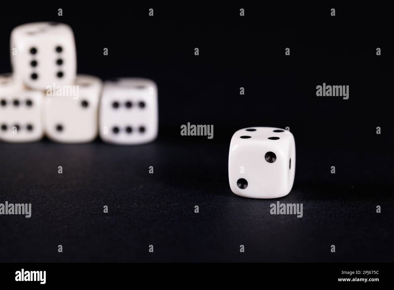 COHEALI 18pcs Place Value Dice Game Dice Party Board Game Puntelli Dice Plaything