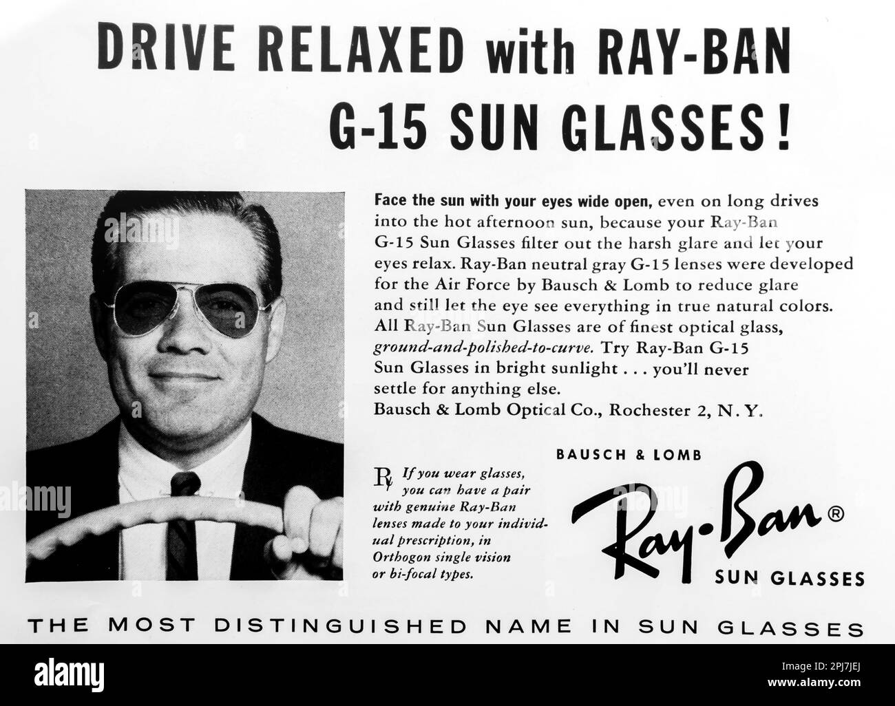 Ray-Ban G-15 occhiali da sole - guidare annuncio rilassato in una rivista NatGeo 1957 giugno Foto Stock