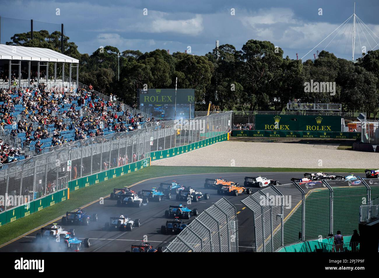 Melbourne, Australia. 01st Apr, 2023. Gara 1 inizia, parti, durante il 2nd° round del Campionato FIA di Formula 3 2023 dal 31 marzo al 2 aprile 2023 sul circuito Albert Park, a Melbourne, Australia - Foto Xavi Bonilla/DPPI Credit: DPPI Media/Alamy Live News Foto Stock