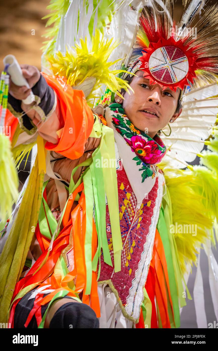 Danza tribale dei nativi americani Lakota Sioux al Crazy Horse Memorial, Black Hills, South Dakota, Stati Uniti d'America Foto Stock
