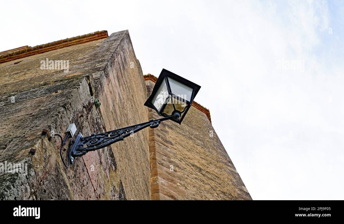 Antico lampione del castello di Altafulla, Tarragona, Catalogna, Spagna, Europa Foto Stock