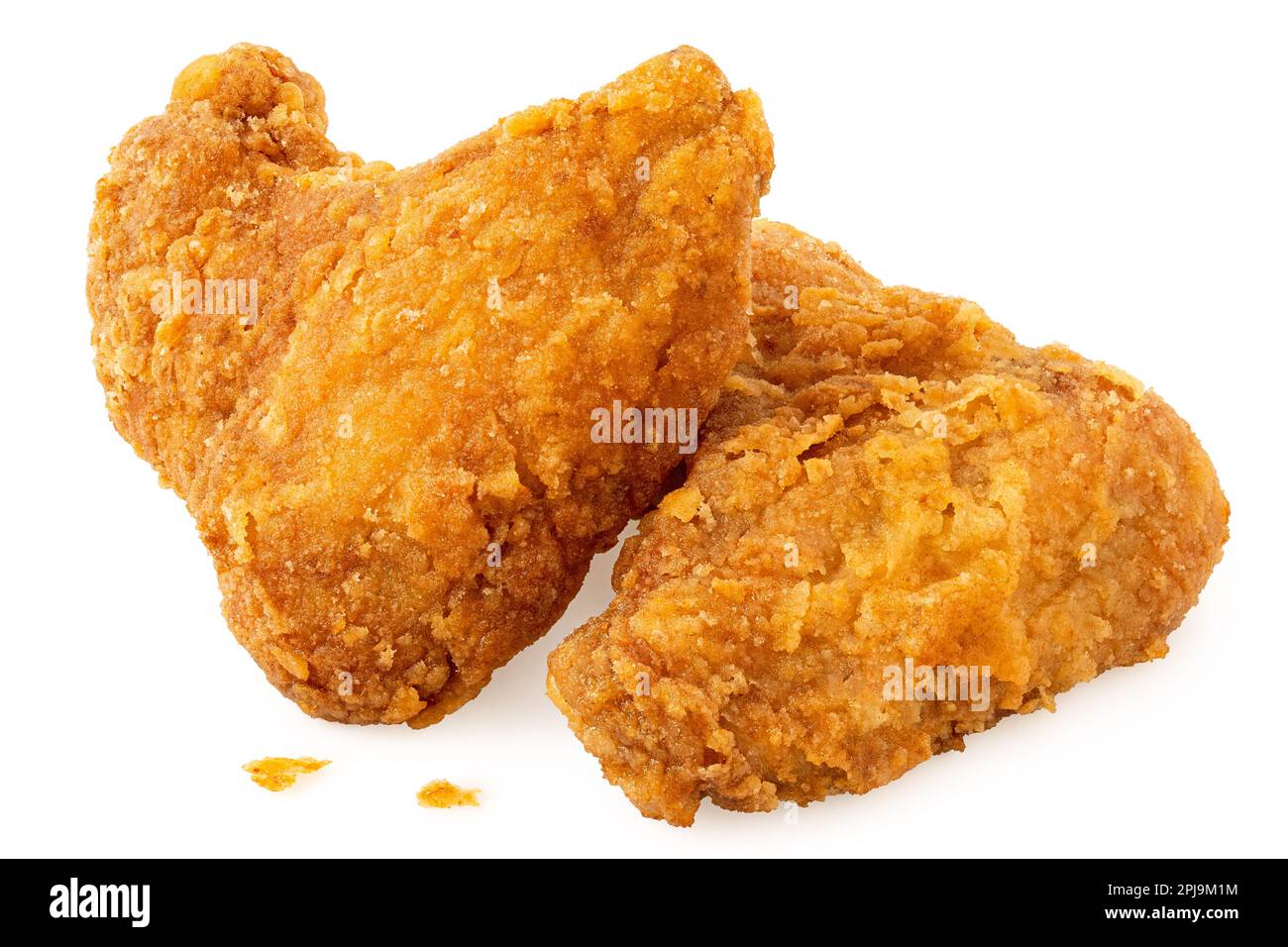 Due ali di pollo fritte croccanti isolate su bianco. Foto Stock