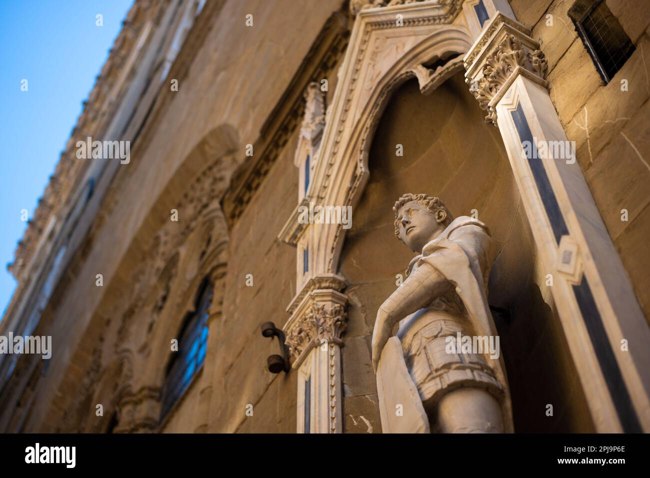 Orsnamichele - una volta un mercato del grano, poi una chiesa. Firenze, Italia Foto Stock