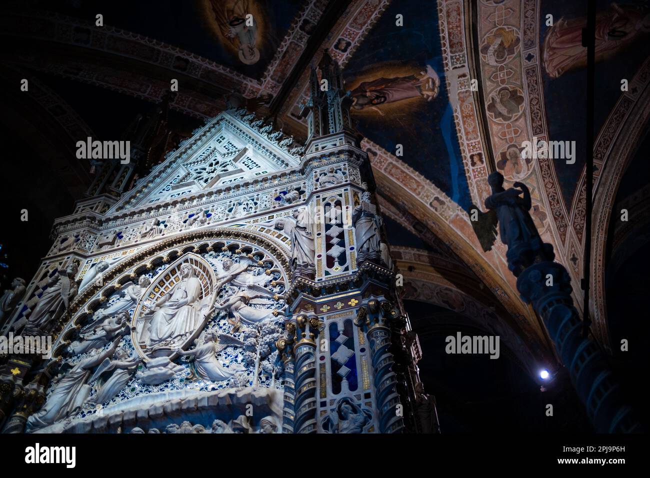 Orsnamichele - una volta un mercato del grano, poi una chiesa. Firenze, Italia Foto Stock