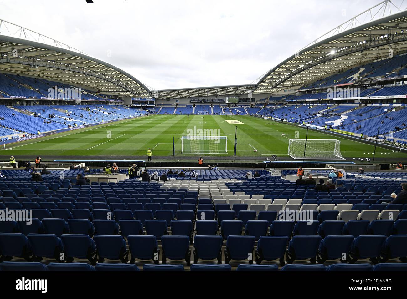 Brighton East Sussex, Regno Unito. 1st Apr, 2023. Una vista generale (GV) dello stadio prima della partita della Brighton V Brentford Premier League presso l'Amex Stadium di Brighton. Credit: MARTIN DALTON/Alamy Live News Foto Stock