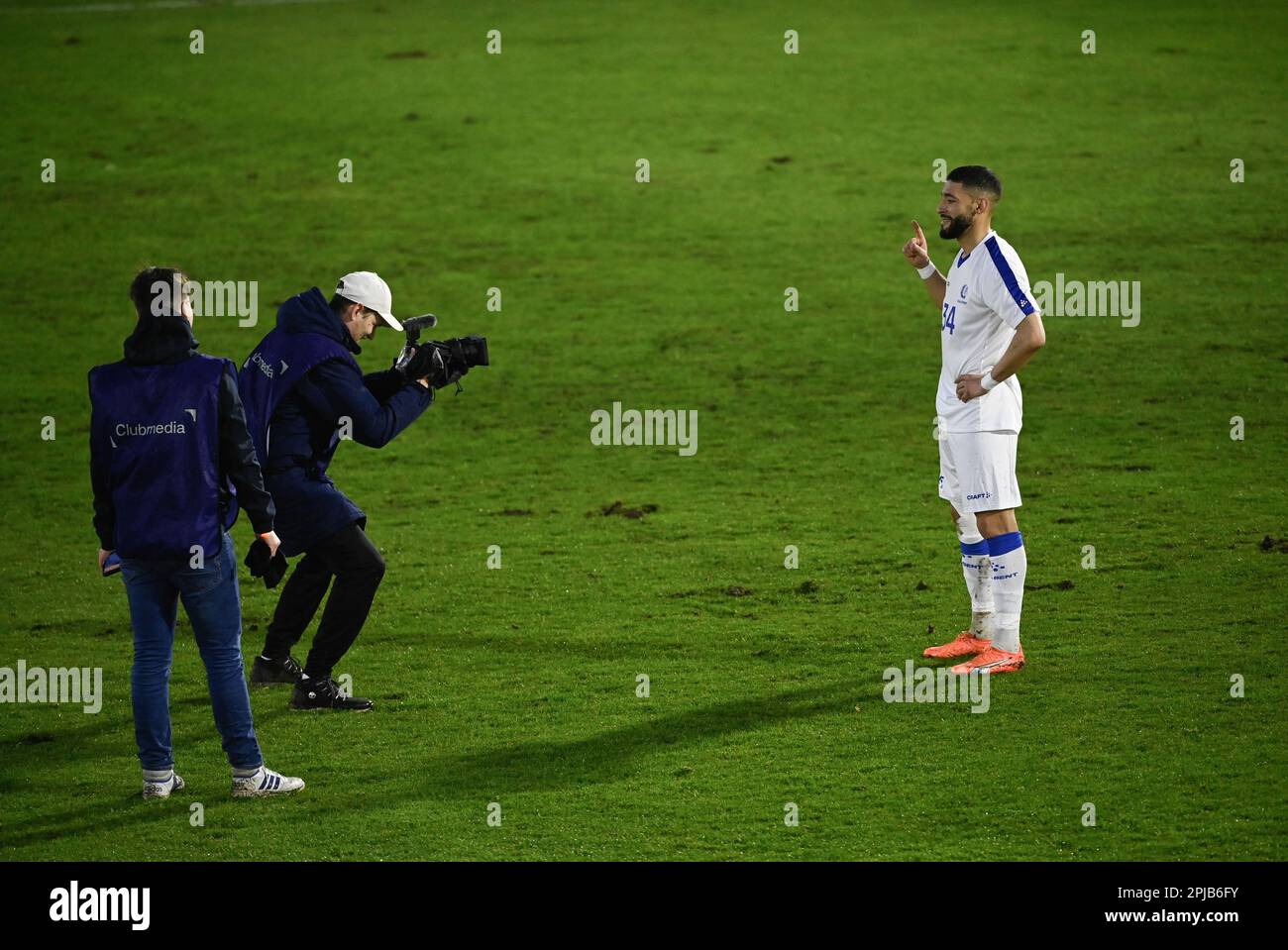 Seraing, Belgio. 01st Apr, 2023. Tarik Tissoudali di Gent viene raffigurato durante una partita di calcio tra RFC Seraing e KAA Gent, sabato 01 aprile 2023 a Seraing, il giorno 31 della prima divisione del campionato belga della 'Jupiler Pro League' del 2022-2023. FOTO DI BELGA JOHN THYS Credit: Belga News Agency/Alamy Live News Foto Stock