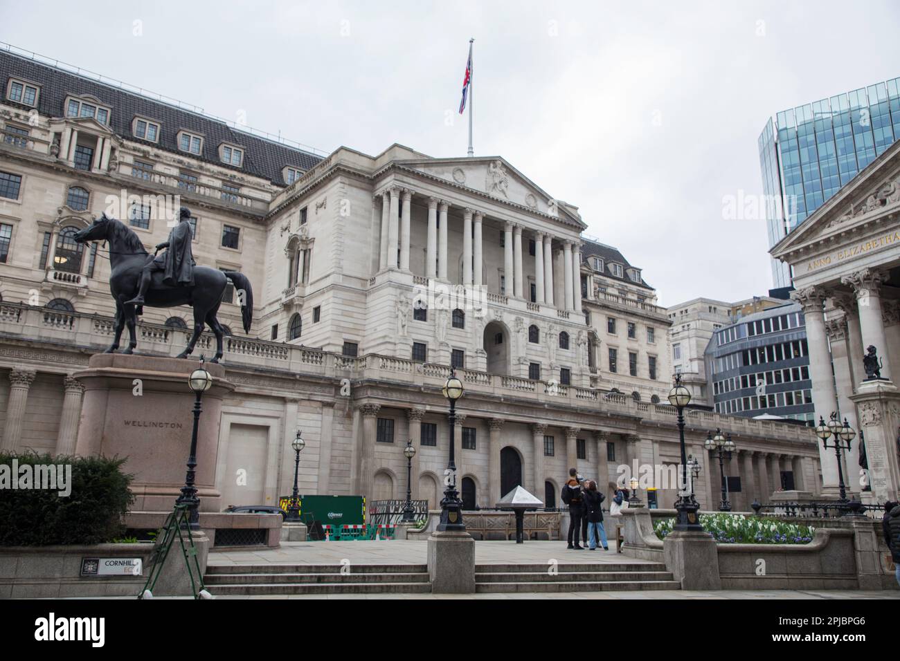 Banca d'Inghilterra esterna da Cheapside Foto Stock