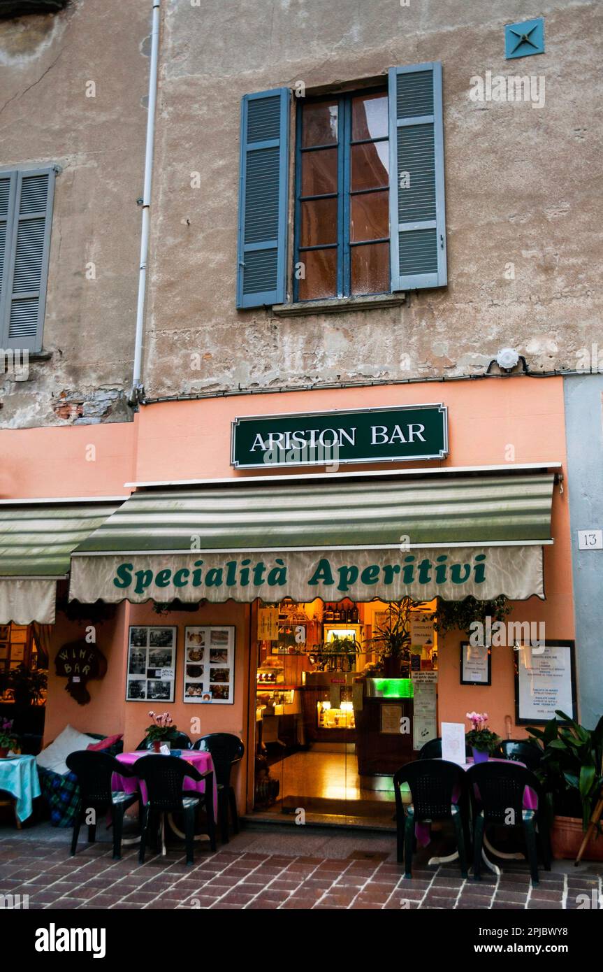 Ristorante a Como, Italia. Foto Stock