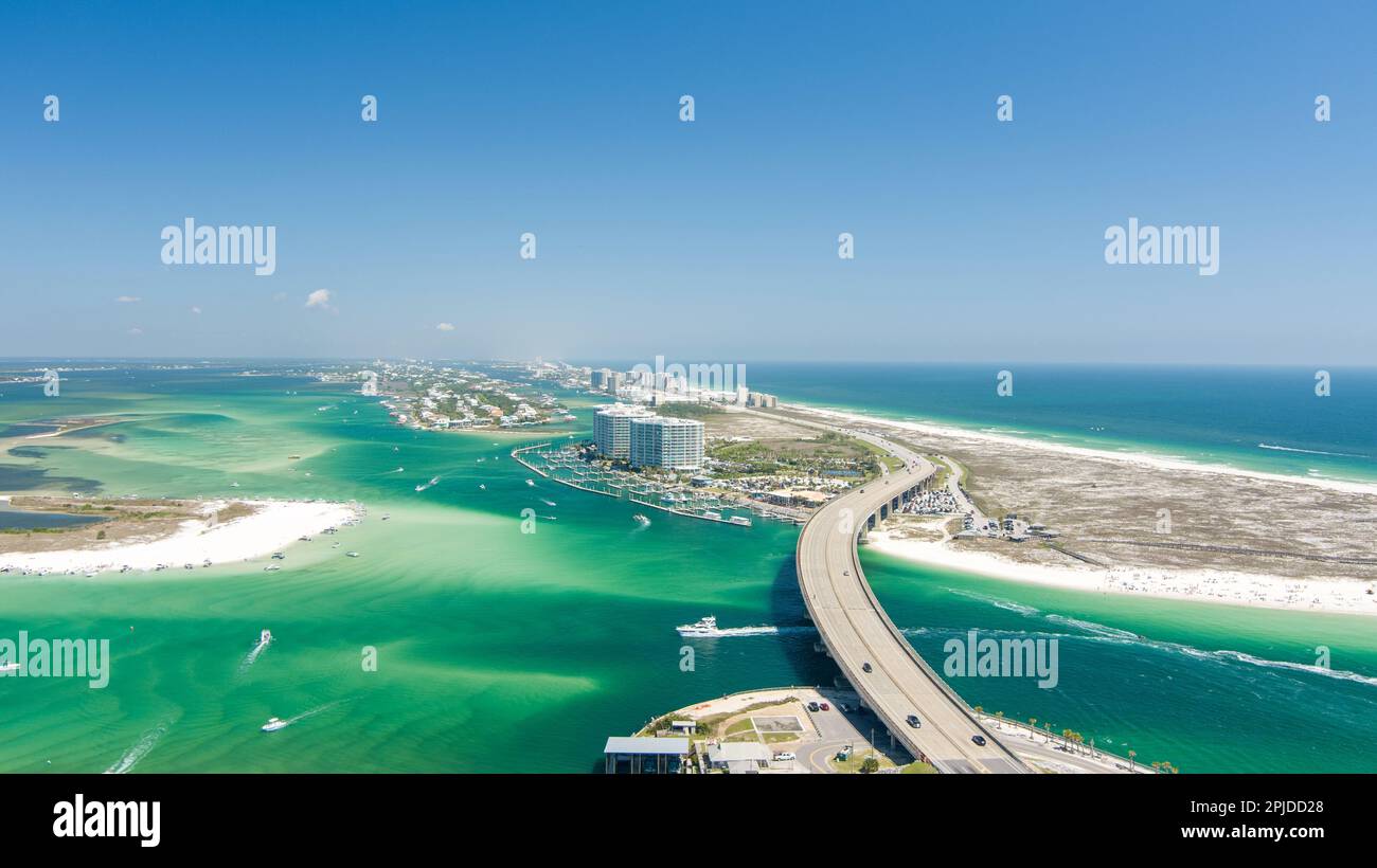 Veduta aerea di Saint John Bayou e Passo Perdido a Orange Beach, Alabama Foto Stock