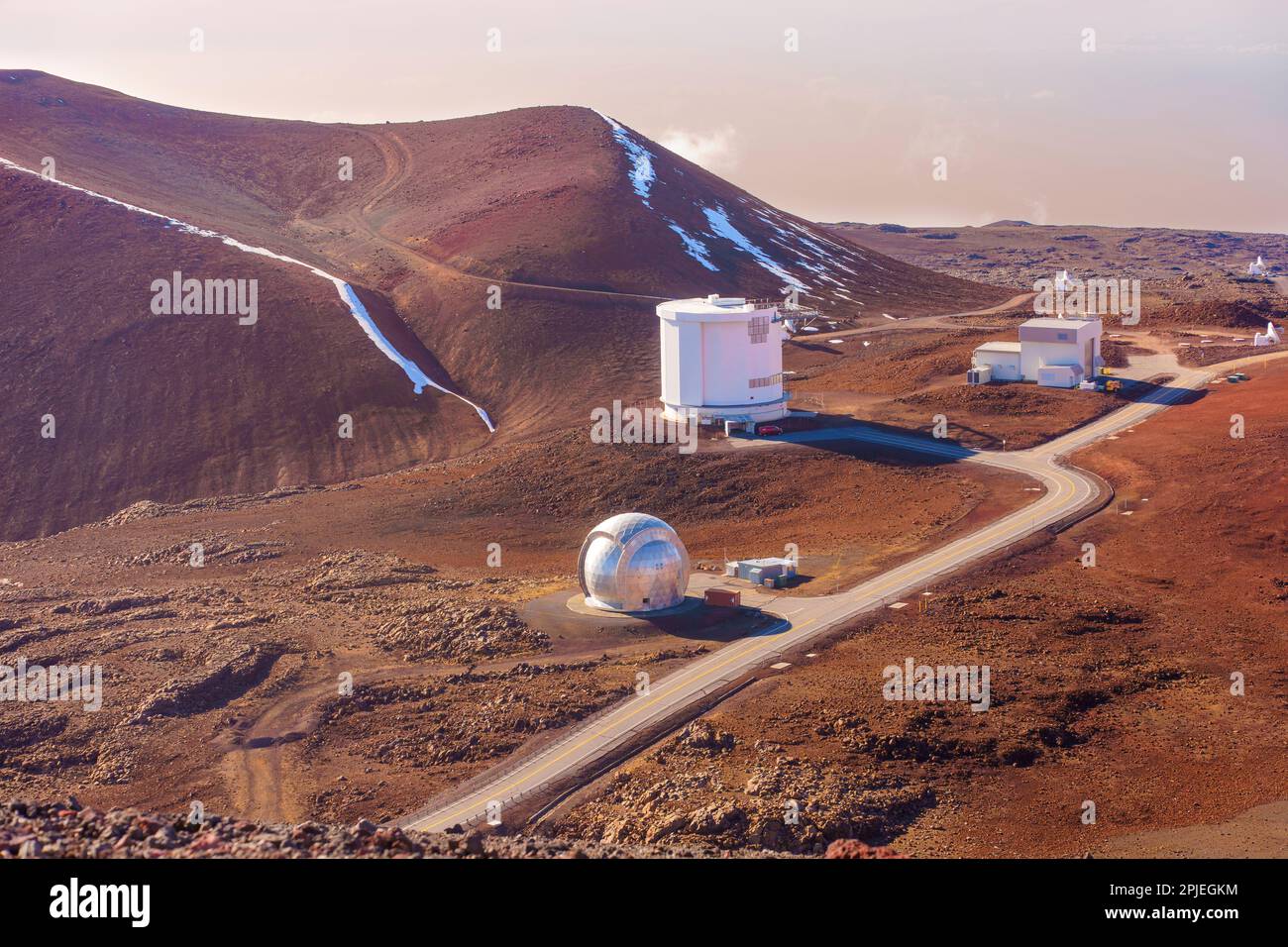 Gruppo di strutture di ricerca astronomica situato alla cima di Mauna Kea in Hawaii. Foto Stock