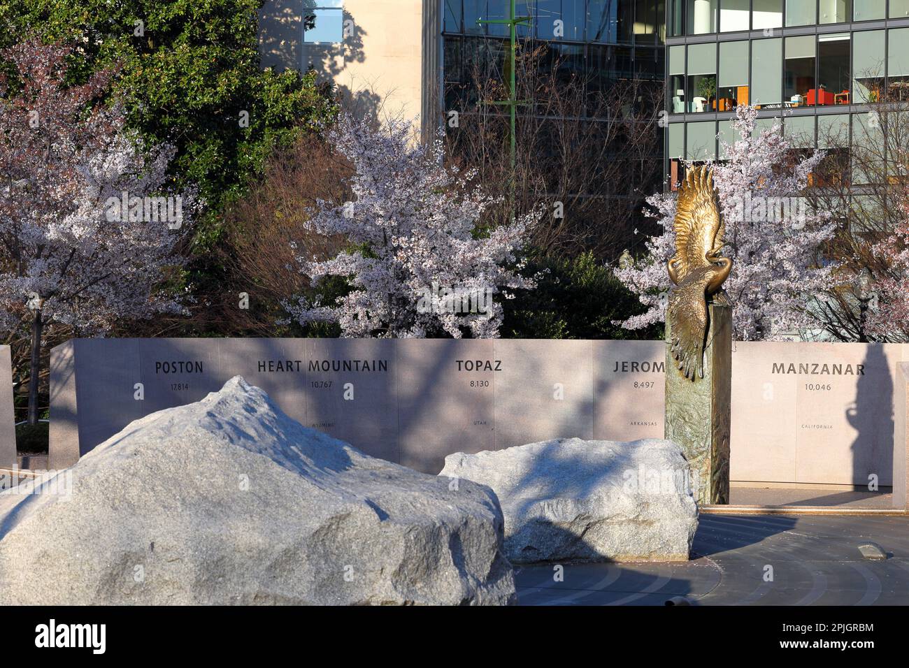 Memoriale giapponese americano al patriottismo durante la seconda guerra mondiale, Washington, DC. Il memoriale riflette l'eredità dei campi di concentramento (vedi info Foto Stock