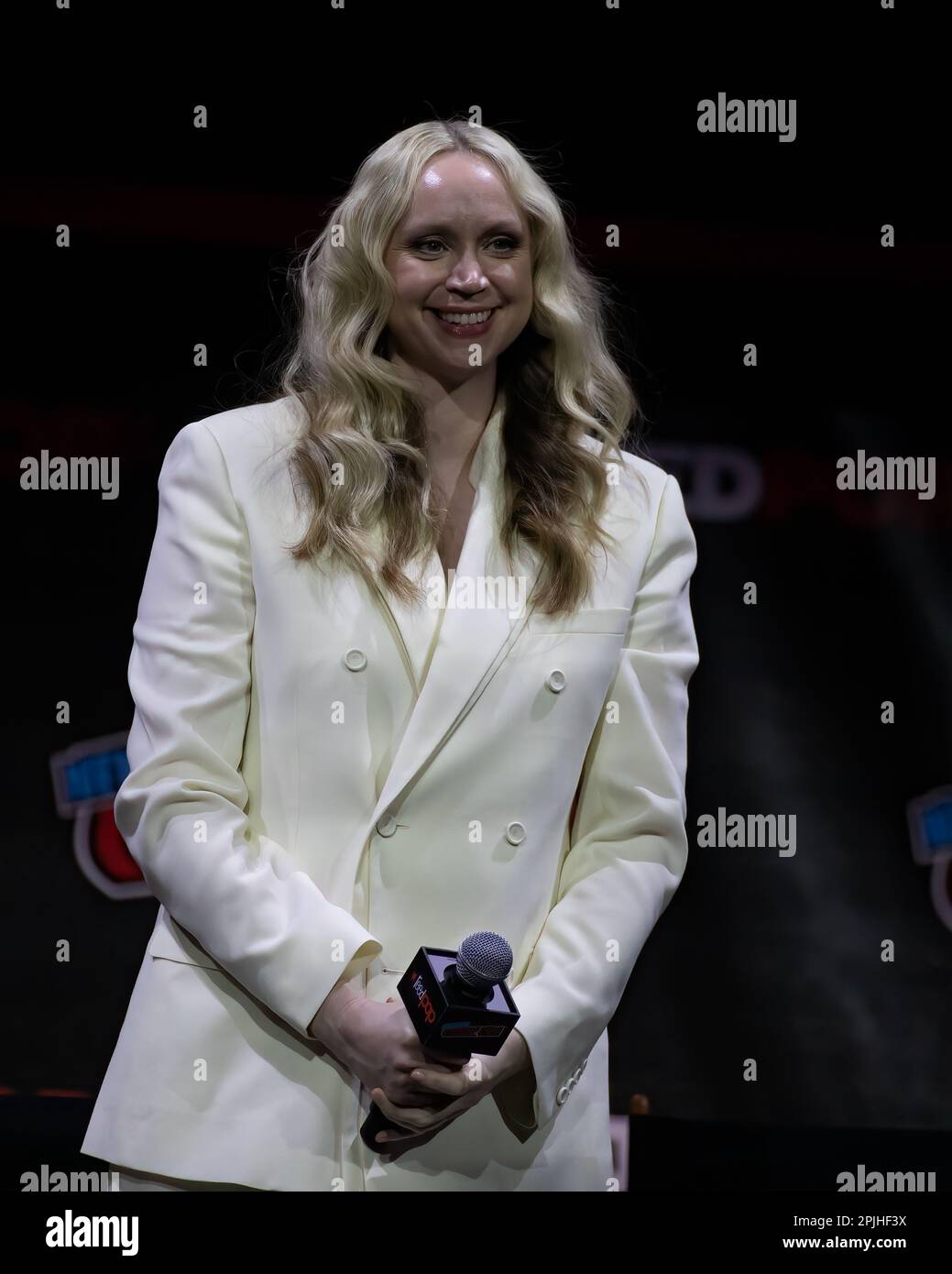 Netflix's Mercoledì alle NYCC2022 Foto Stock