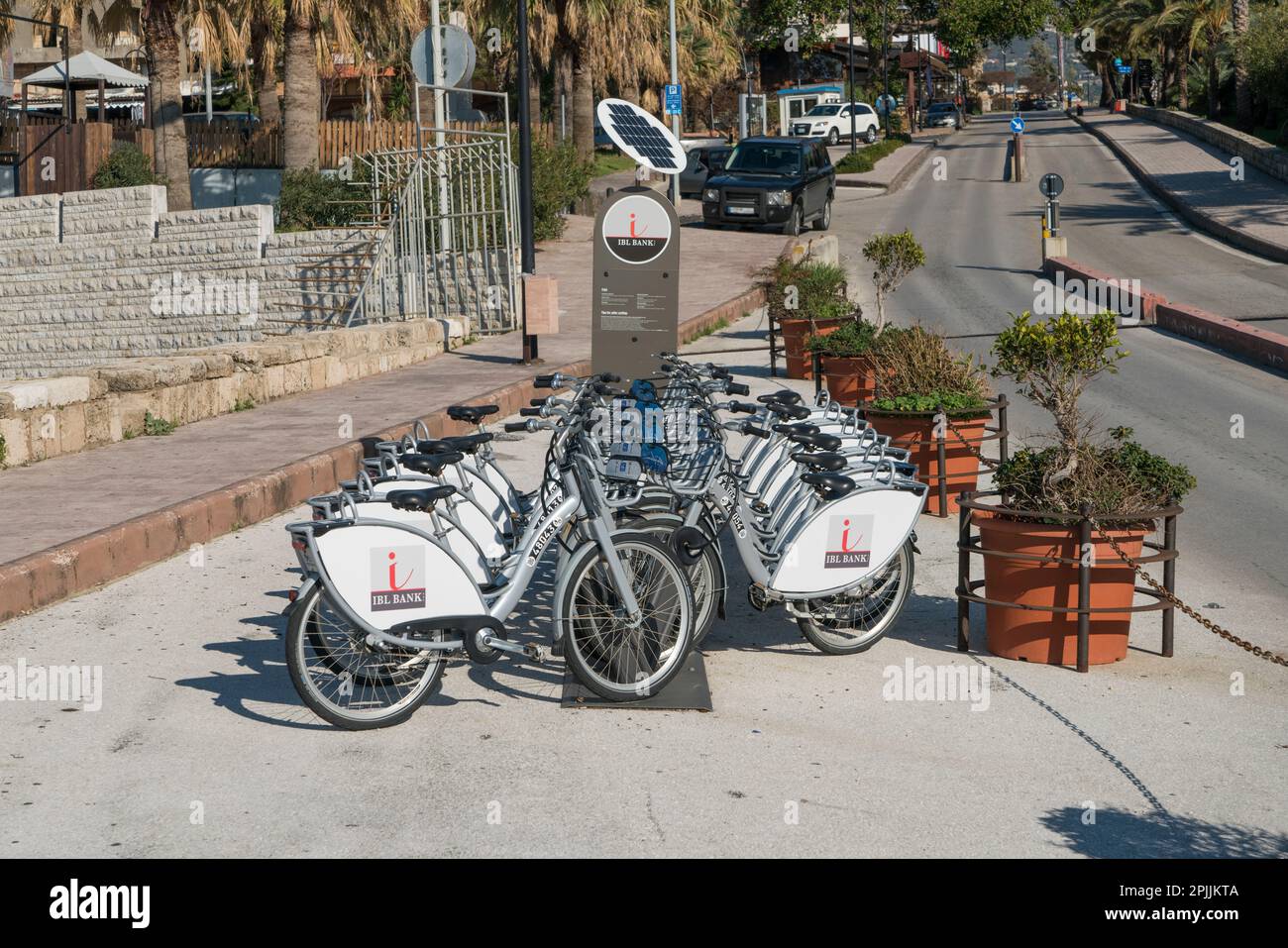 Noleggio bici Byblos Libano Medio Oriente Foto Stock