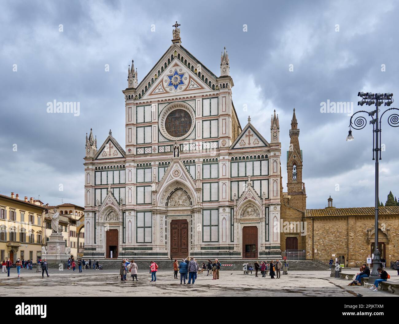 Santa Croce, Basilica di Santa Croce di Firenze, Piazza di Santa Croce, Firenze, Toscana, Italia Foto Stock