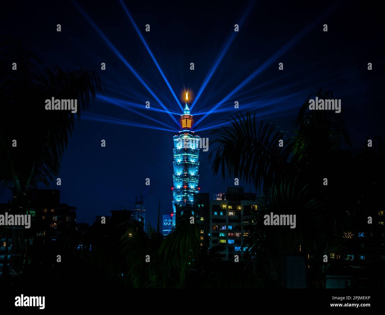 Spettacolo di luci di Capodanno a Taipei 101 Foto Stock