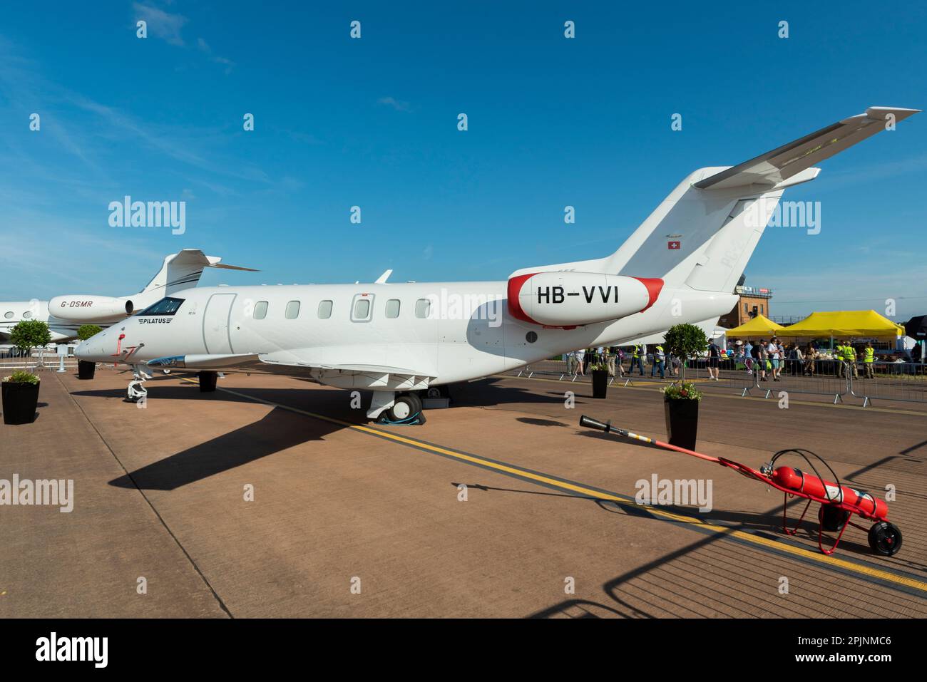 Pilatus PC-24 Corporate jet plane HB-VVI in mostra al Royal International Air Tattoo, RAF Fairford, Regno Unito. Pilatus Flugzeugwerke AG Foto Stock