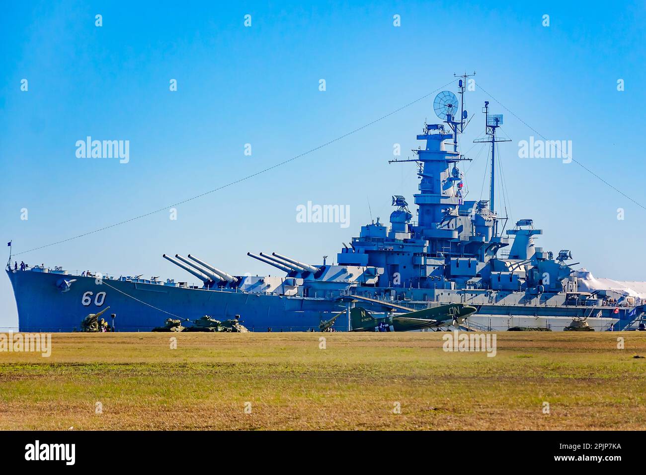 La USS Alabama è raffigurata al Battleship Memorial Park, 7 gennaio 2023, a Mobile, Alabama. La nave fu commissionata il 16 agosto 1942. Foto Stock