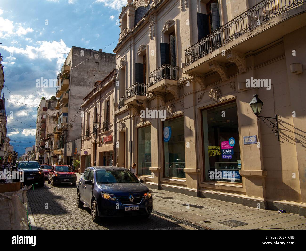 Architettura tipica nel centro della città di Salta, Provincia di Salta, Argentina Foto Stock