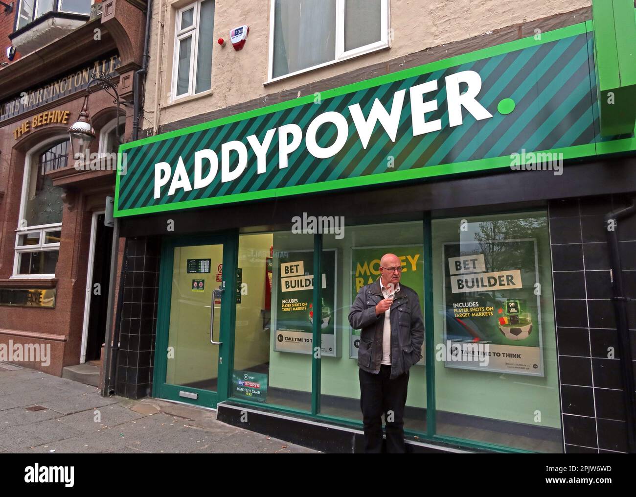 Bet Builder di paddypower Betfair - 12 Mount Pleasant, Liverpool , Merseyside, Inghilterra, Regno Unito, L3 5RY Foto Stock