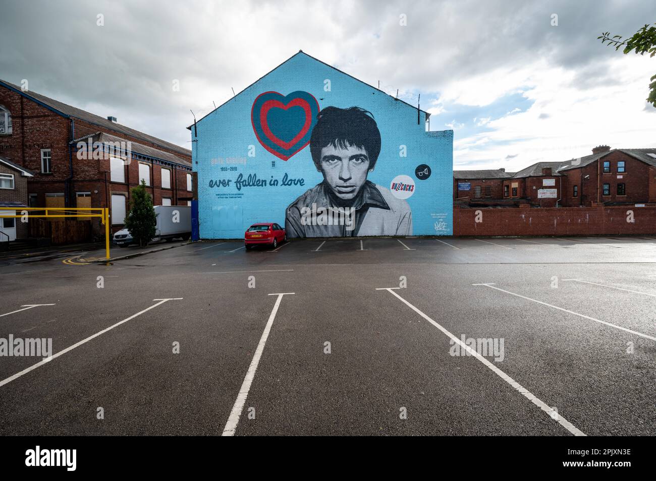 LEIGH, INGHILTERRA, 09 SETTEMBRE 2022- Murale di Pete Shelley nella sua città natale Leigh UK Foto Stock