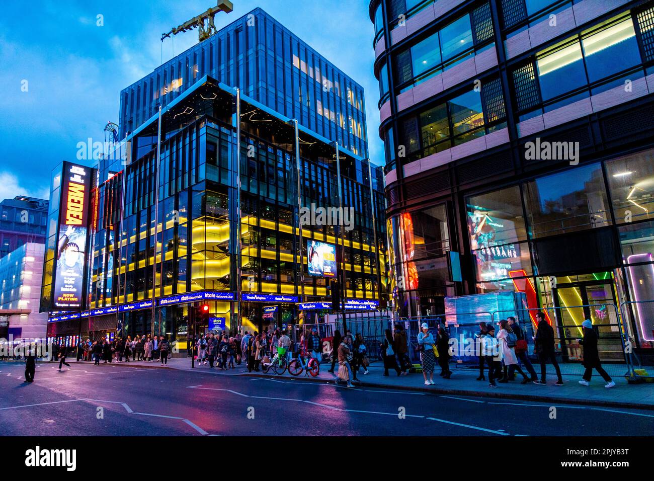 New @soholplace West End Theatre recita Medea, Tottenham Court Road, Londra, Regno Unito Foto Stock