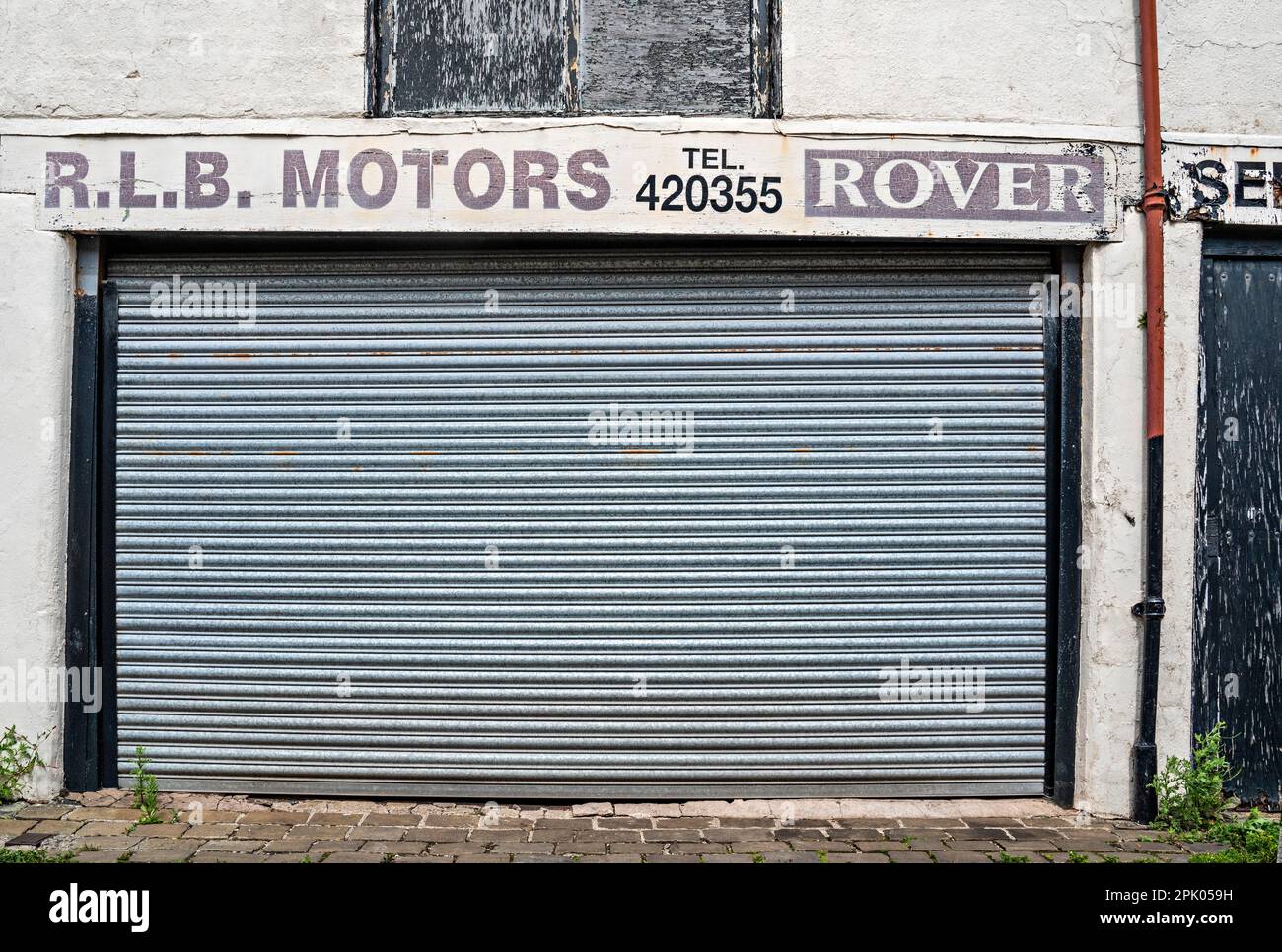 Locali commerciali - officina auto Foto Stock