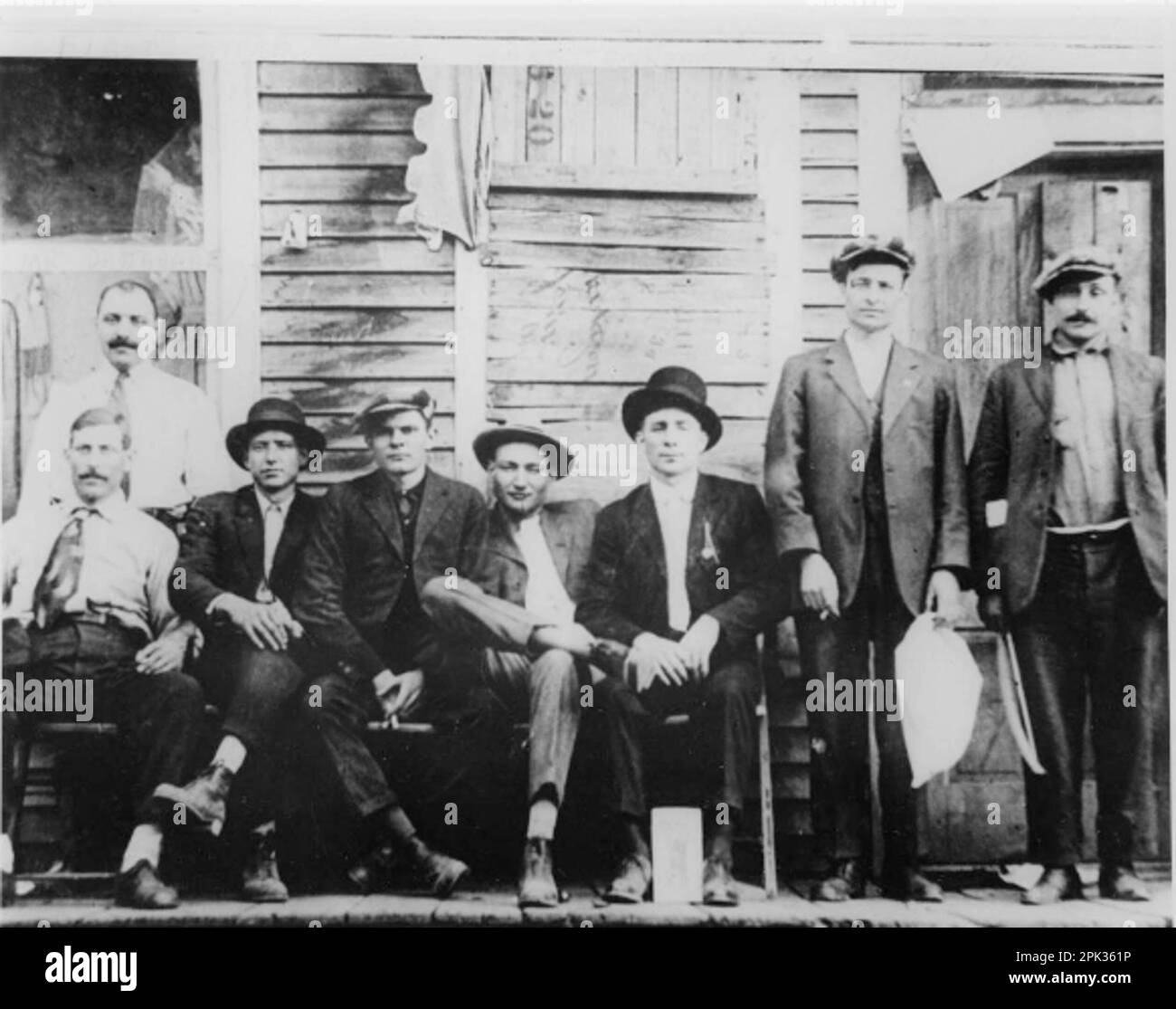 Cimelio Di Famiglia Foto E Immagini Stock In Bianco E Nero - Alamy - 9