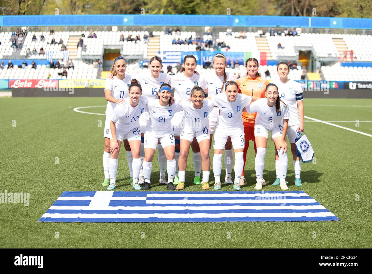 Grecia U19 nel corso del Campionato europeo Donne U19 2023, Round 2, partita di calcio tra, Grece U19 Donne e Italia U19 Donne, il 05 aprile 2023, allo Stadio ‘’Silvio Piola, Vrcelli, Italia. Foto Nderim Kaceli Foto Stock