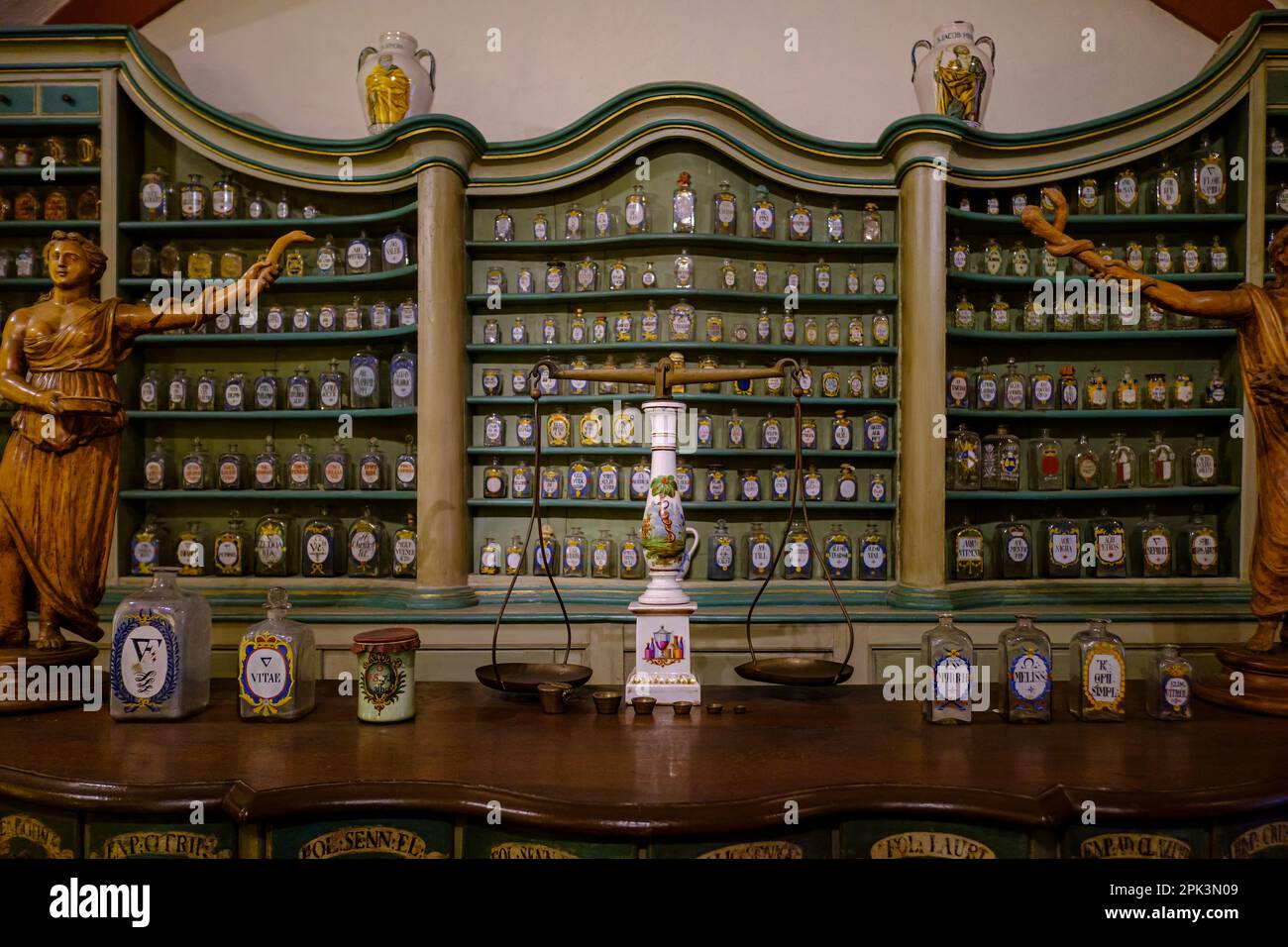 Museo della Farmacia tedesca nel Castello di Heidelberg, Heidelberg, Baden-Württemberg, Germania, Europa. Foto Stock