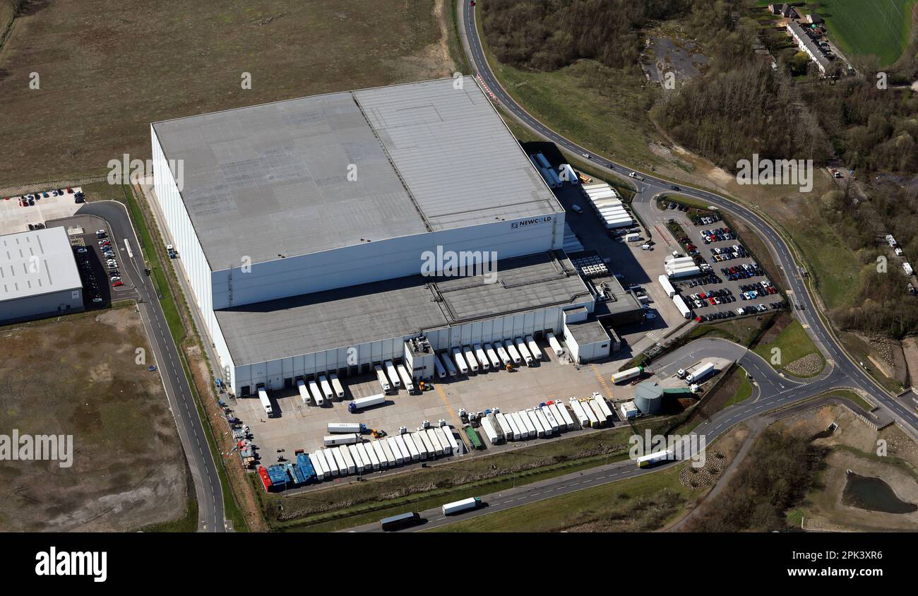 Vista aerea del magazzino frigorifero NewCold a Stanley, Wakefield, West Yorkshire Foto Stock