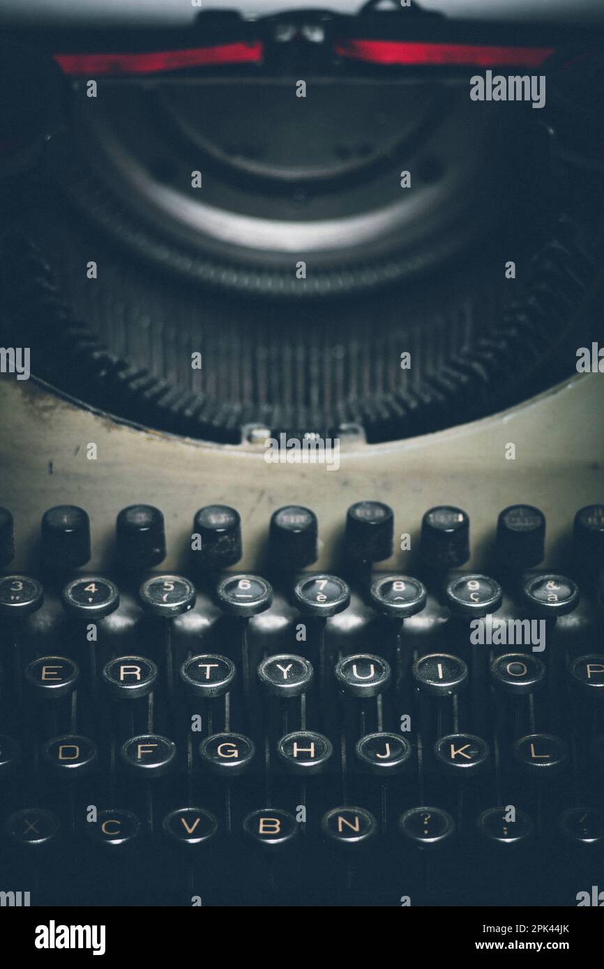 sfondo della macchina da scrivere vecchio e sporco Foto Stock