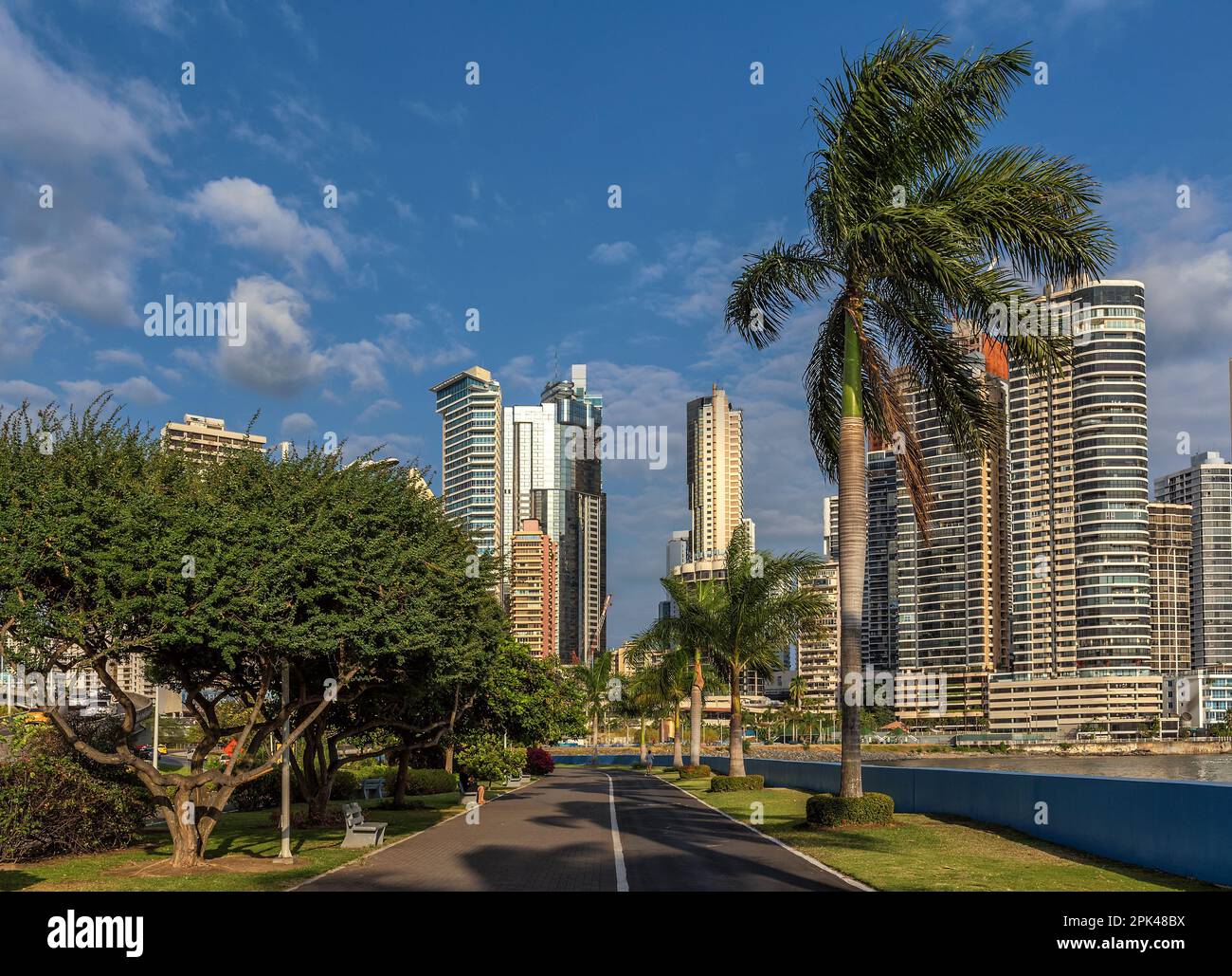 Moderni grattacieli nel centro di Panama City, Panama Foto Stock