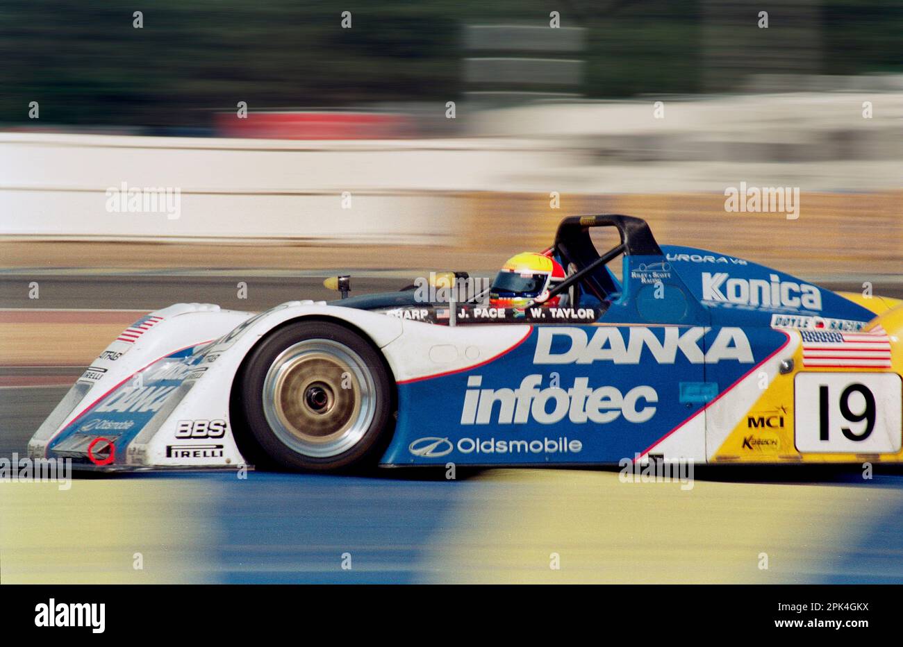 24 heures du Mans 1996 - Riley & Scott Mk III - guidato da: Wayne Taylor (ZA)/Scott Sharp (USA)/Jim Pace (USA) Foto Stock