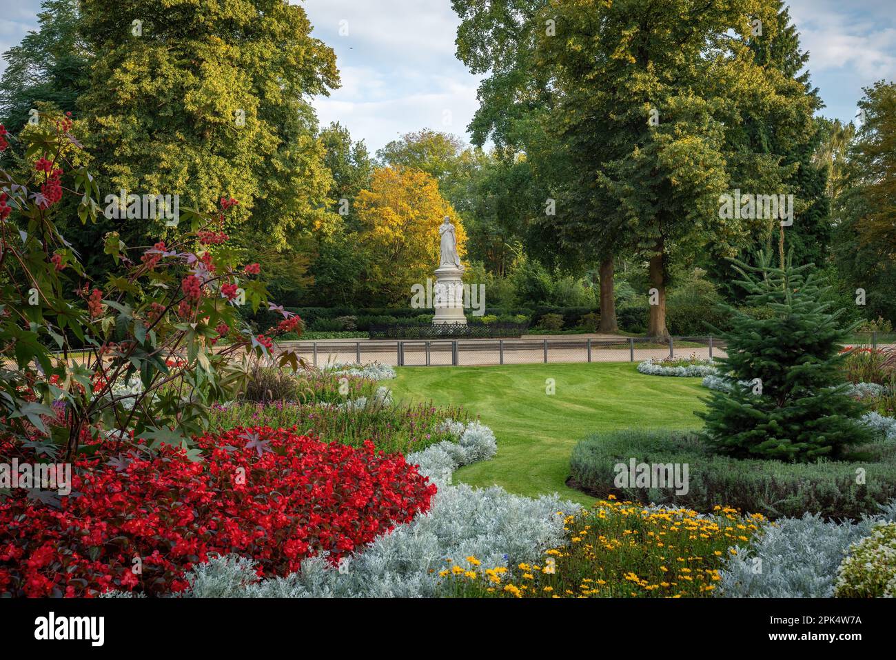 Statua della Regina Luisa di Prussia al parco Tiergarten - Berlino, Germania Foto Stock