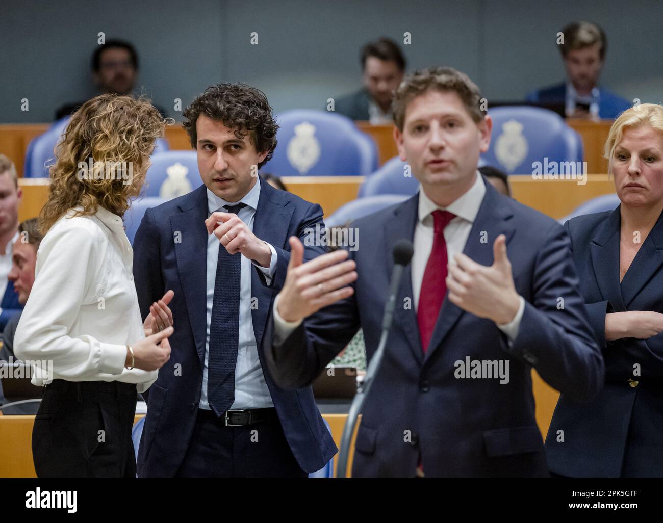 L'AIA - Sophie Hermans (VVD), Jesse Klaver (GroenLinks), Jan Paternotte (D66) e Attje Kuiken (PvdA) durante il dibattito in seno alla Camera dei rappresentanti sui risultati delle elezioni per il Consiglio Provinciale. ANP SEM VAN DER WAL olanda fuori - belgio fuori Foto Stock