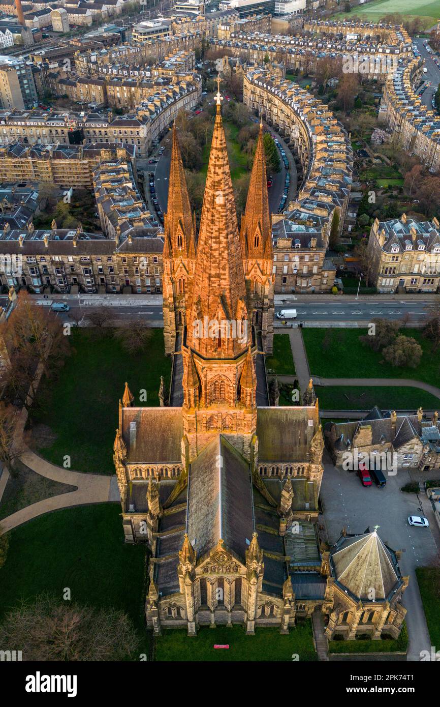 Veduta aerea della Cattedrale episcopale di St Mary, Edimburgo, Scozia, Regno Unito Foto Stock