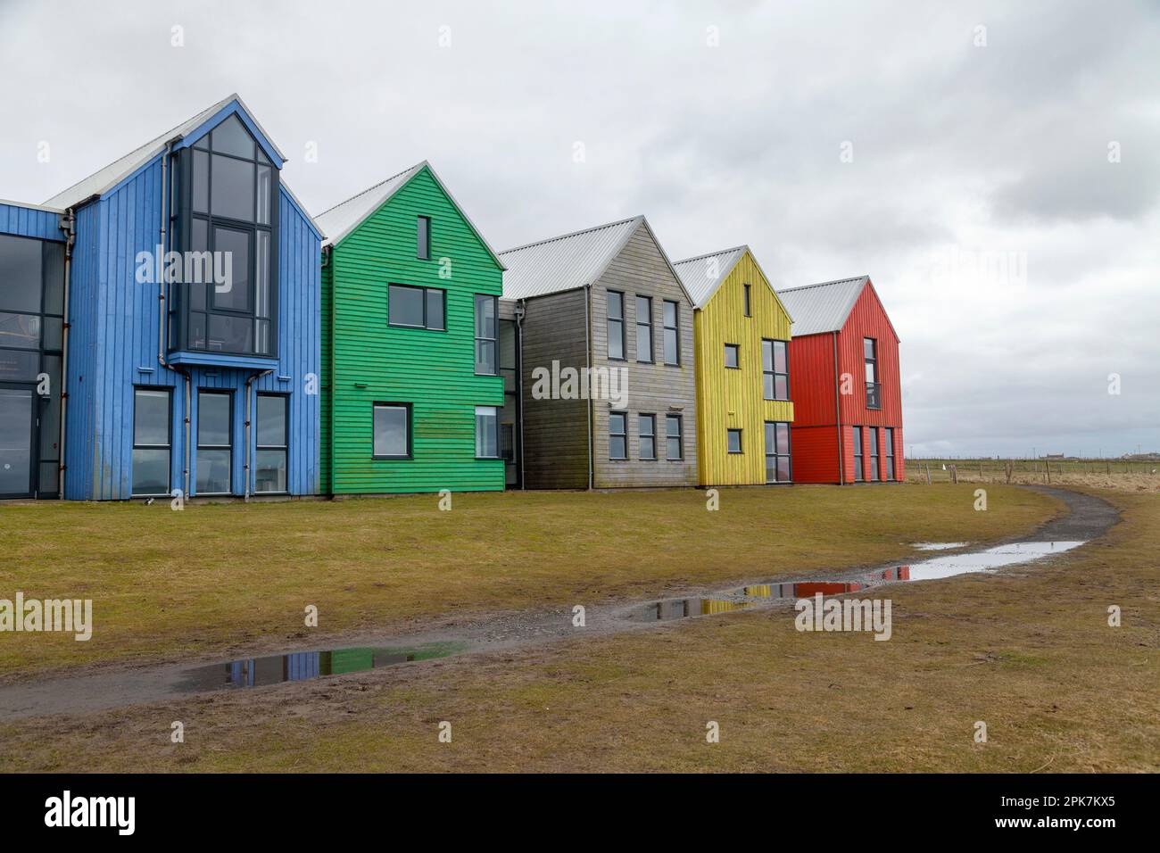 Case colorate a John o'Groats - Caithness, Scozia Foto Stock