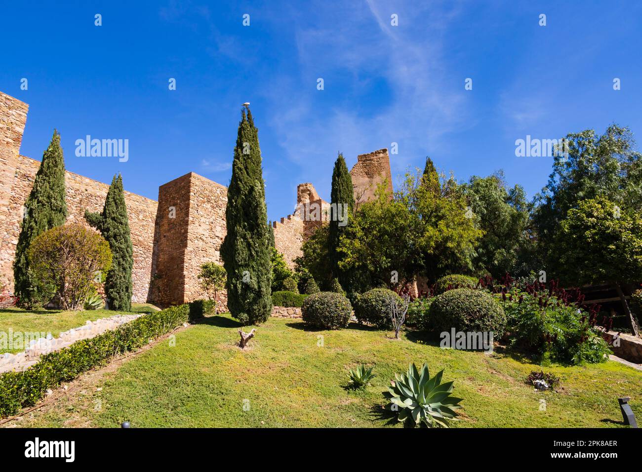 L'Alcazaba de Malaga. Fortificazione murata musulmana sulle pendici della collina di Gibralfaro. Malaga, Costa del Sol, Andalusia, Spagna. Foto Stock