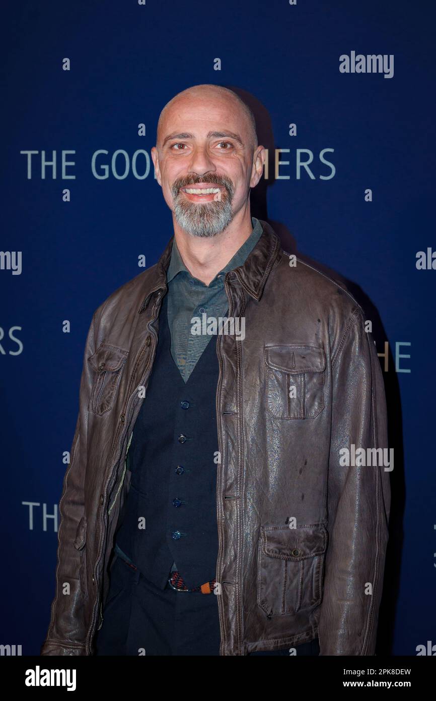 Roma, Italia. 04th Apr, 2023. Riccardo Floris partecipa alla prima "le buone madri" allo Space Cinema moderno il 04 aprile 2023 a Roma. Disney TV series (Photo by Gennaro Leonardi/Pacific Press) Credit: Pacific Press Media Production Corp./Alamy Live News Foto Stock