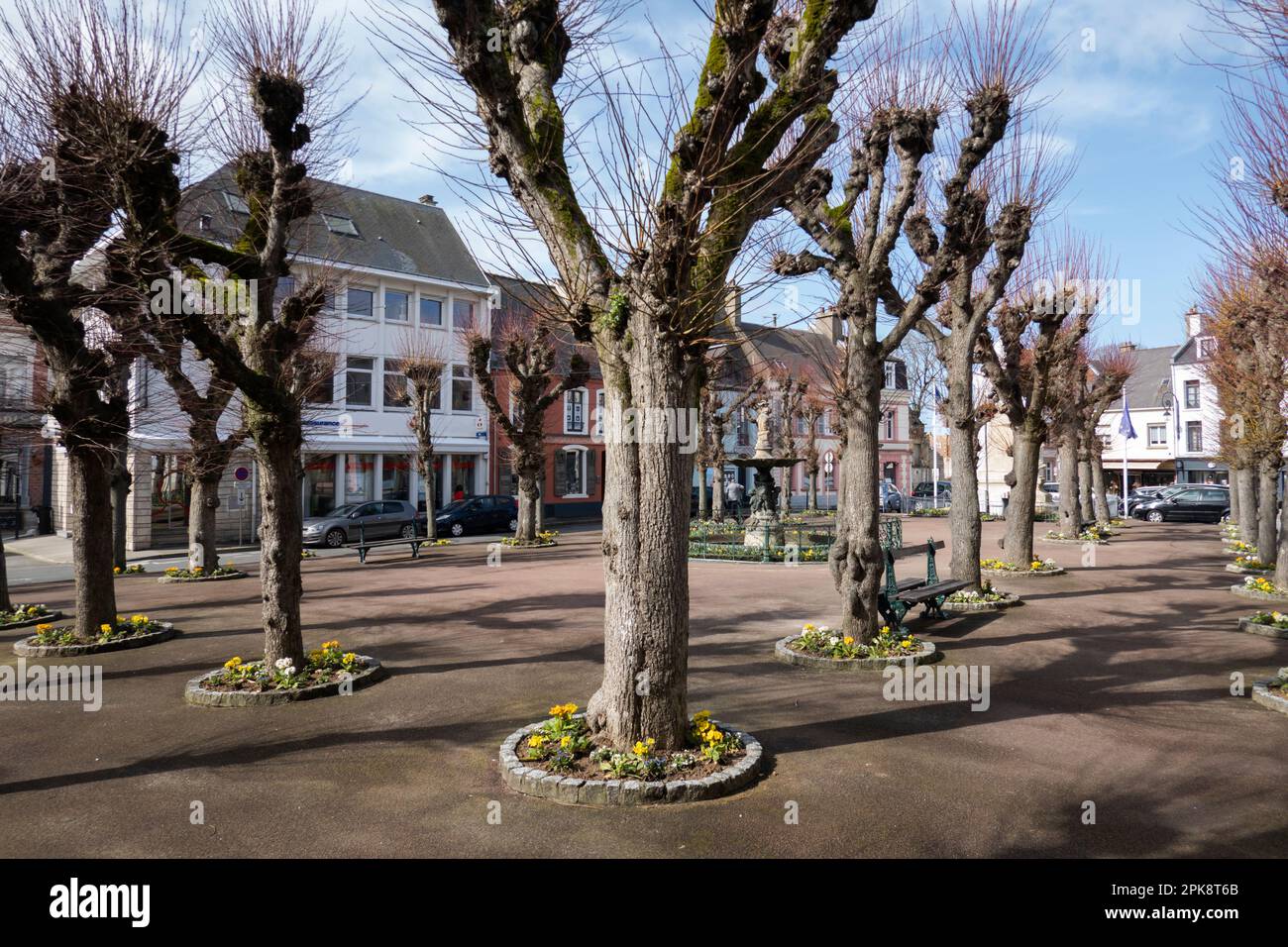 Place de Darnetal, Montreuil-sur-Mer, Hauts-de-France, Francia, Europa Foto Stock