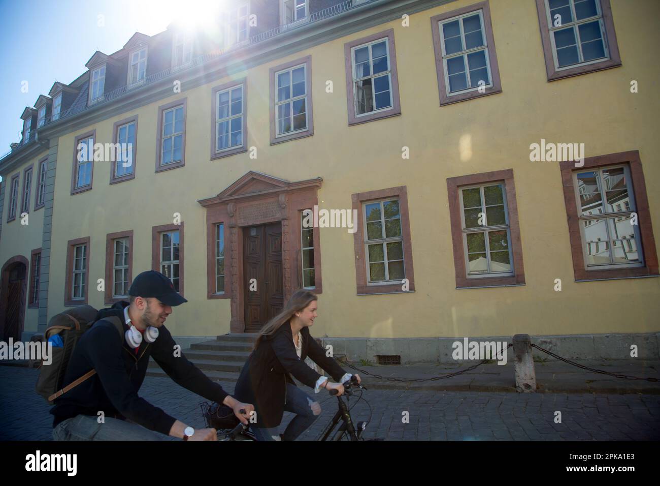 07.05.2018, Germania, Turingia, Weimar - Museo Nazionale di Goethe, residenza di Goethe e mostra permanente LEBENSFLUTEN - TATENSTURM nel centro storico Foto Stock