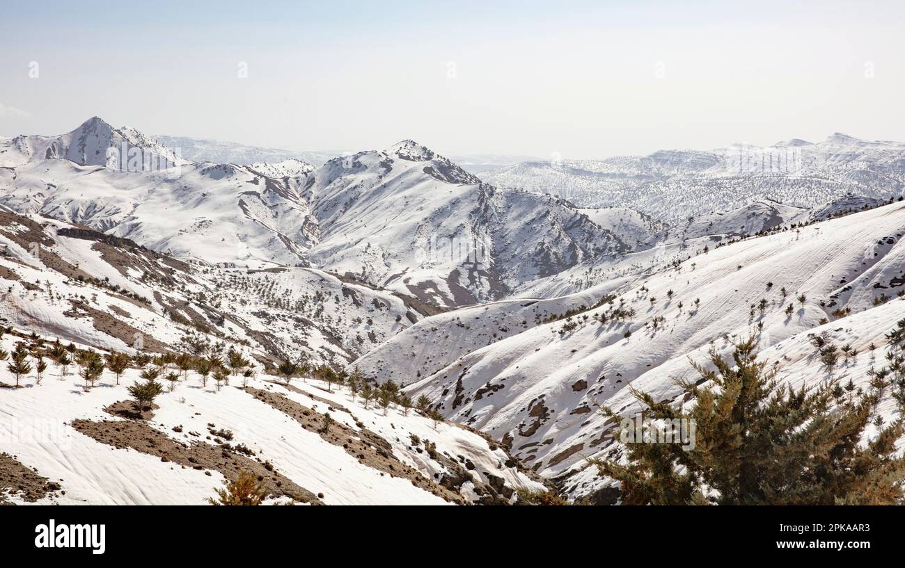 Marocco, Passo Tizi n'Tichka, Montagne dell'Alto Atlante, neve, montagne Foto Stock