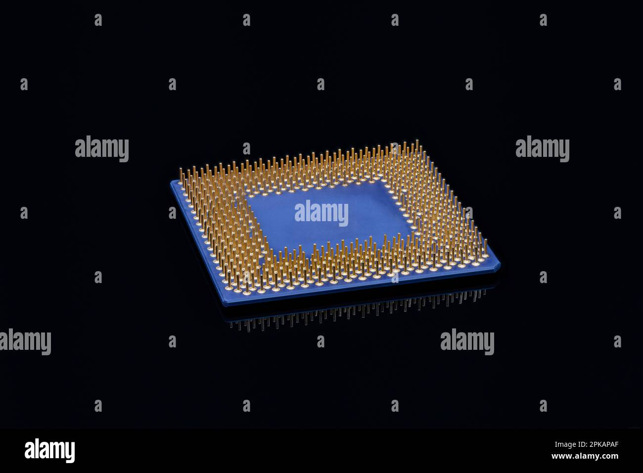Computer, parte del computer, processore, ventola, impilamento di messa a fuoco, Macro, grande profondità di campo, PC, componente, elettronica, elettronica per computer, CPU, semiconduttore, tecnologia informatica, unità di elaborazione centrale, raffreddamento del processore, processore principale, unità di elaborazione centrale, microelettronica, Foto Stock