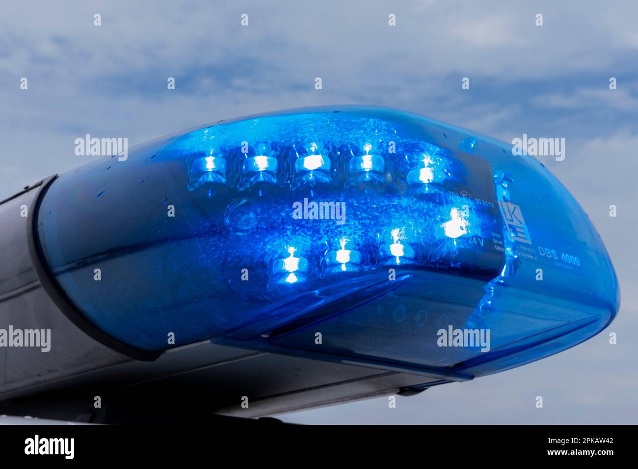 Auto della polizia, dettaglio, luce blu sulla squadra auto, immagine simbolo, auto della polizia in azione, Wilhelmshaven, bassa Sassonia, Germania Foto Stock