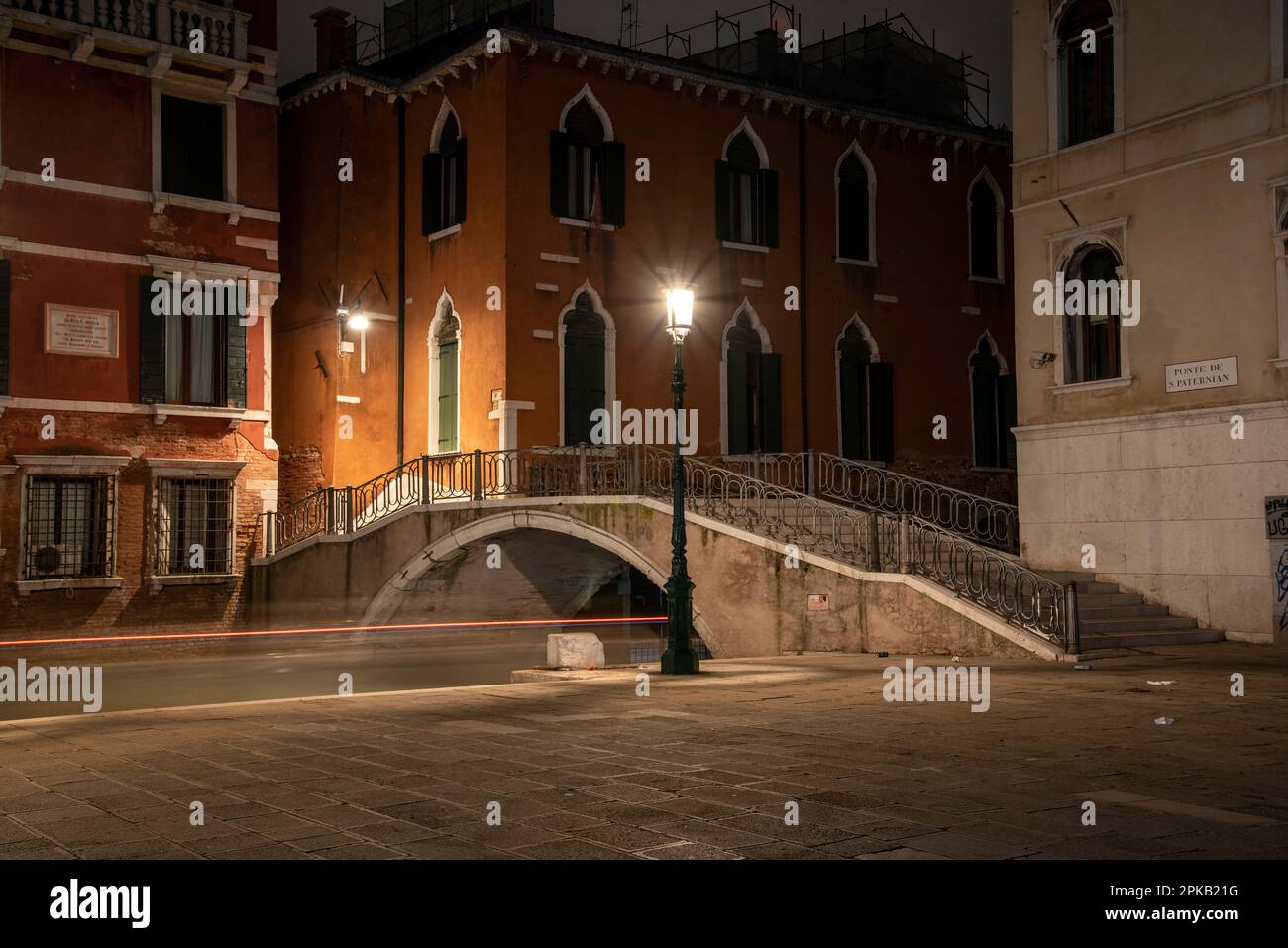 Piazza di Cannaregio di notte, Venezia, Italia Foto Stock