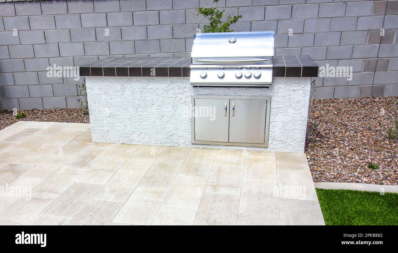 Back Yard BBQ e postazione di lavoro integrate Foto Stock